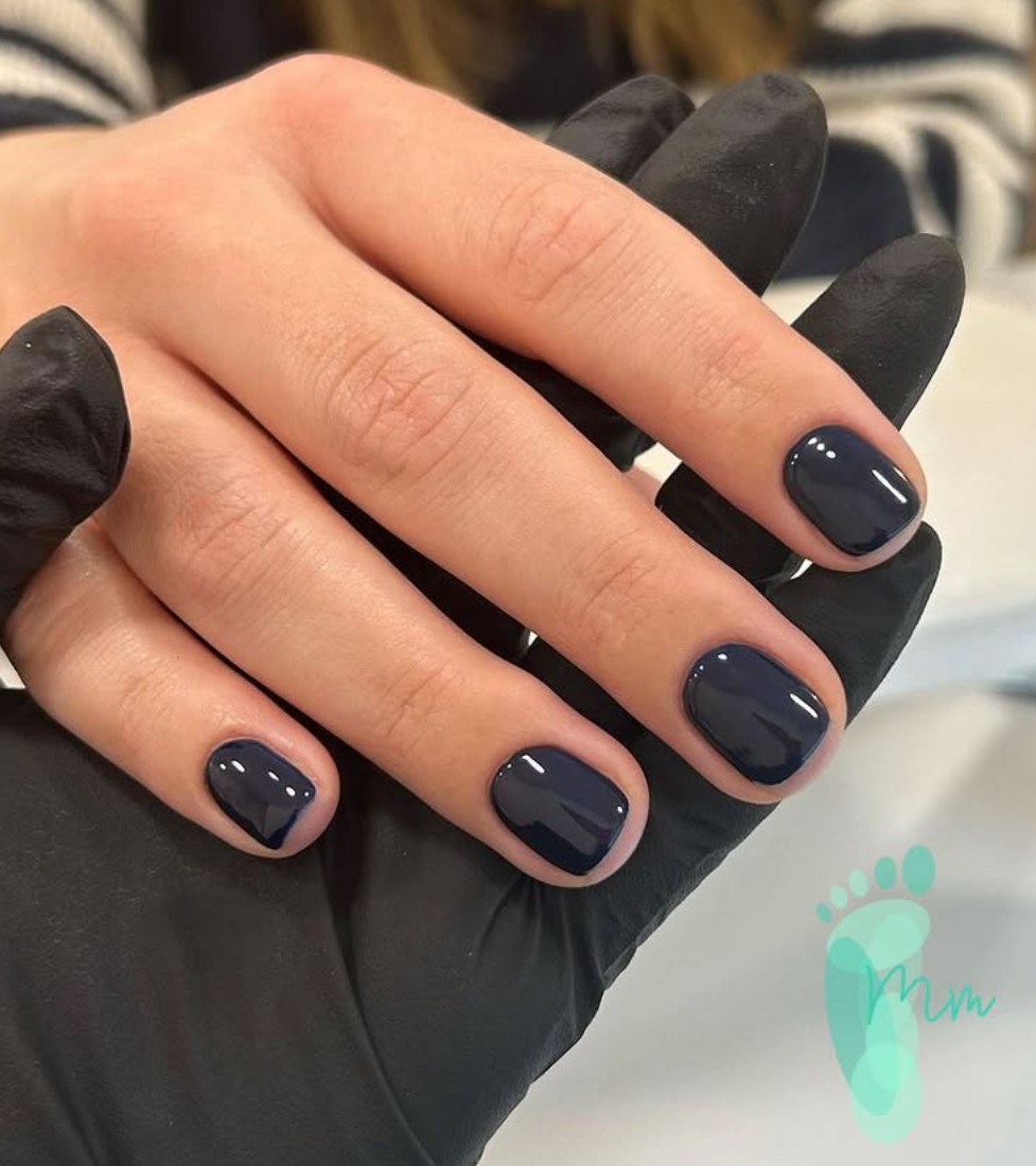 Uñas podo4m